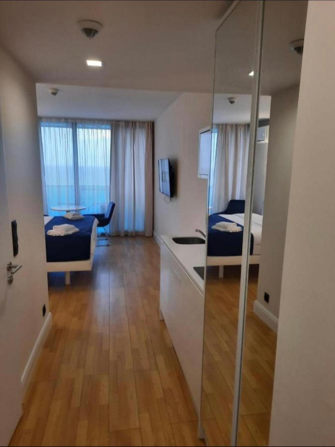 Orbi City Apartment With Sea View Batumi Exterior foto