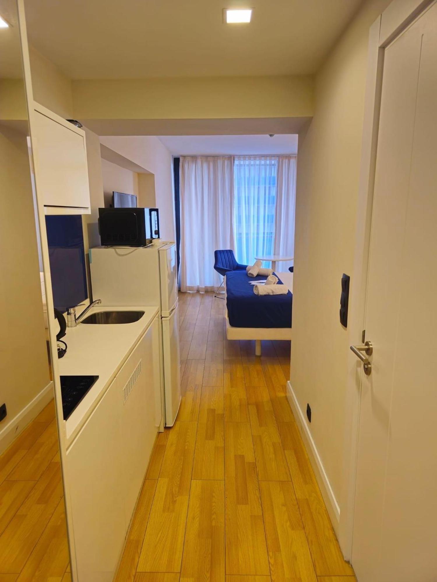 Orbi City Apartment With Sea View Batumi Exterior foto