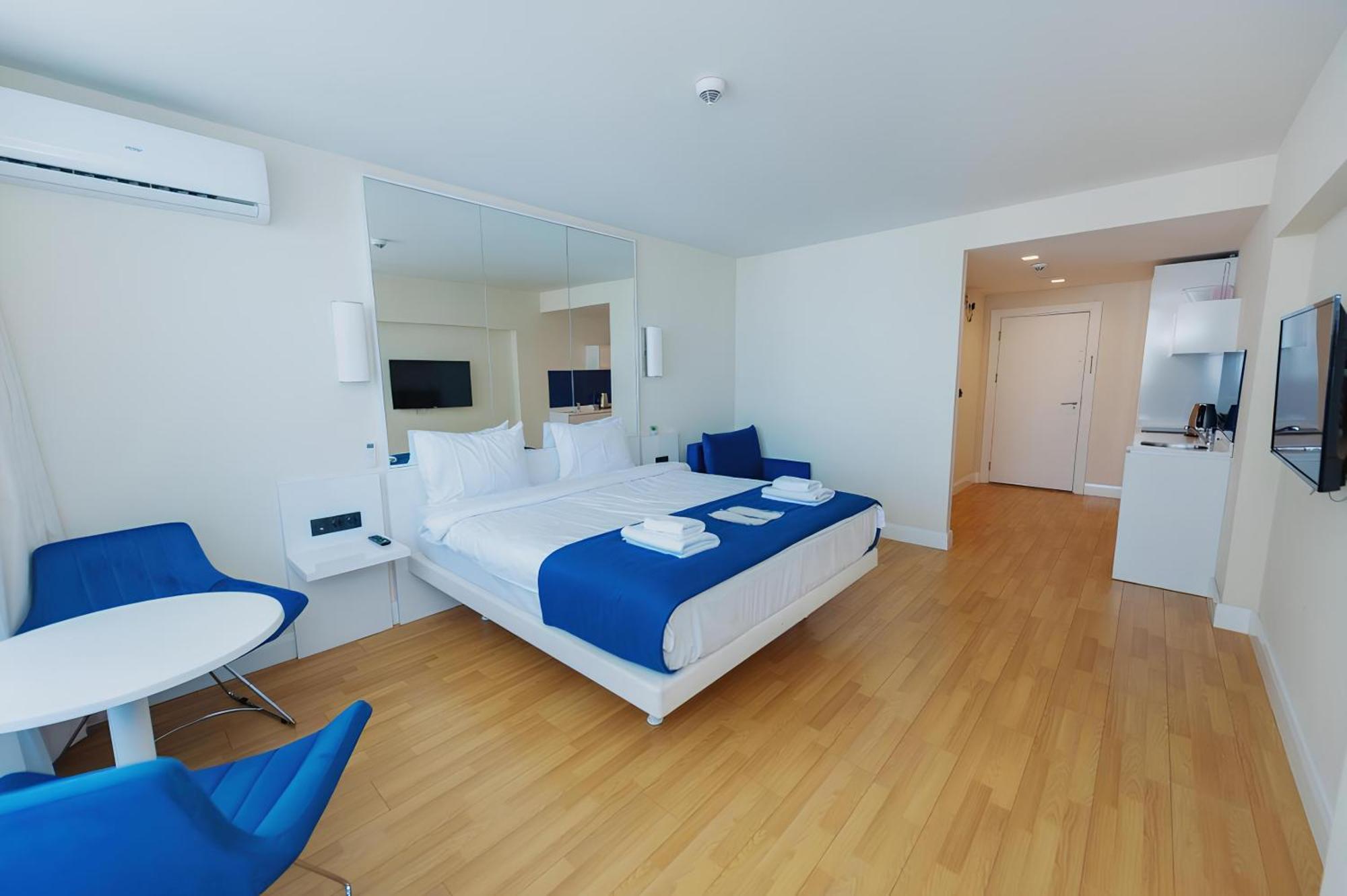 Orbi City Apartment With Sea View Batumi Exterior foto