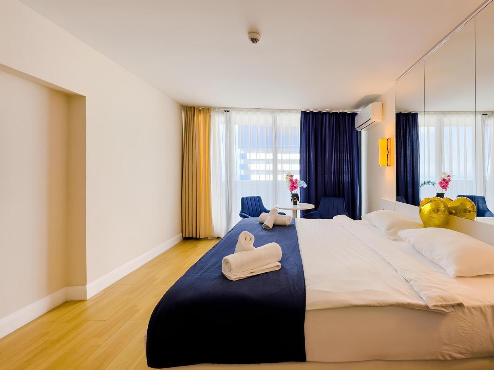 Orbi City Apartment With Sea View Batumi Exterior foto