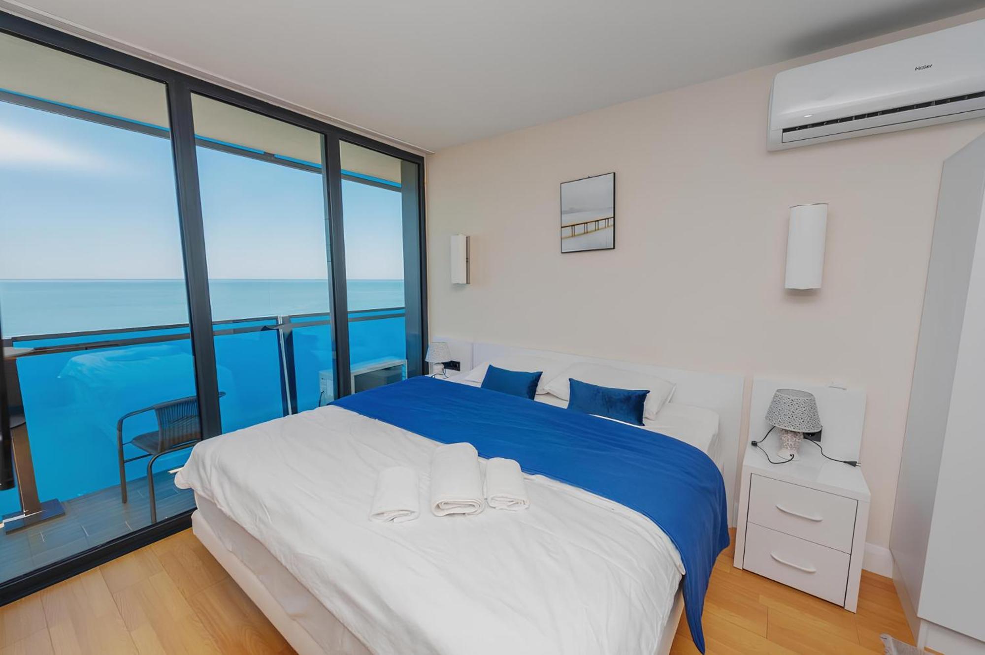 Orbi City Apartment With Sea View Batumi Exterior foto