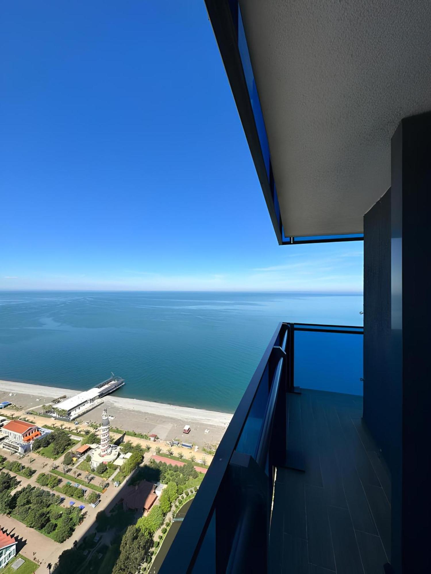 Orbi City Apartment With Sea View Batumi Exterior foto
